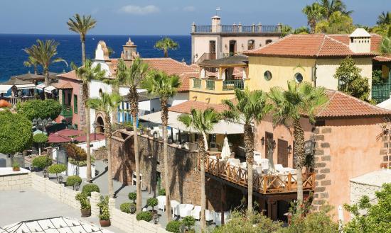 el Centro Comercial El Mirador