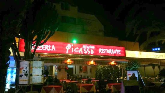 Toro & Grill Charcoal-Steak House