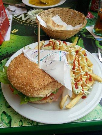 Bar-Cafeteria Cuando Quieras