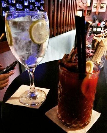 La Guinda Tapas & Gin's