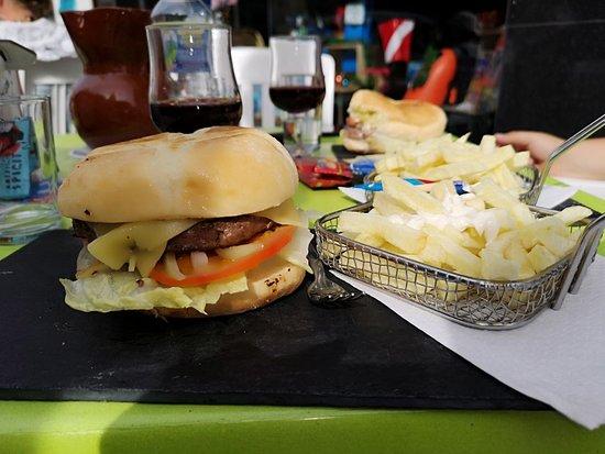 Bar e "Doña Carmela"