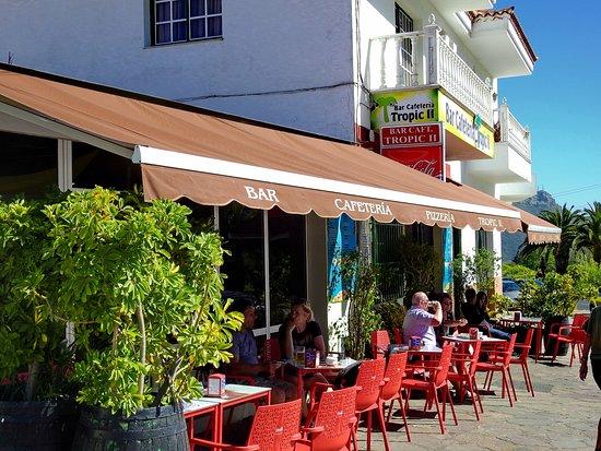 Bar Cafeteria Tropic II