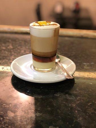 Mc Lolo's Cafe & Burger