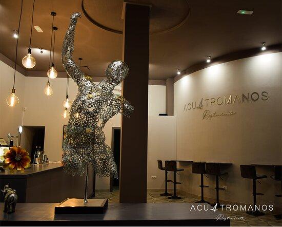 Restaurante Acuatromanos