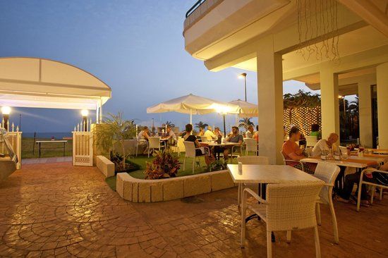 Restaurante Manantial de la Caleta