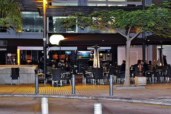 Montaditos & Company