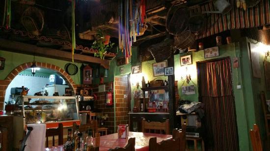 Bodegón Los Compadres